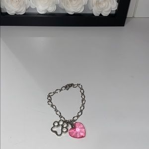 Bracelet perfect for dog lovers!